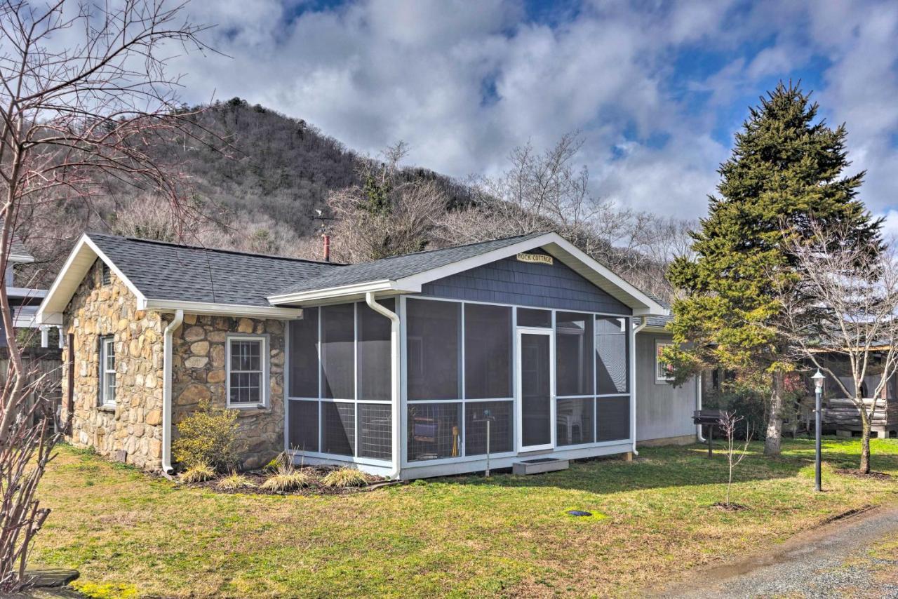 The Rock Cottage In Hot Springs Screened Porch! Exterior photo